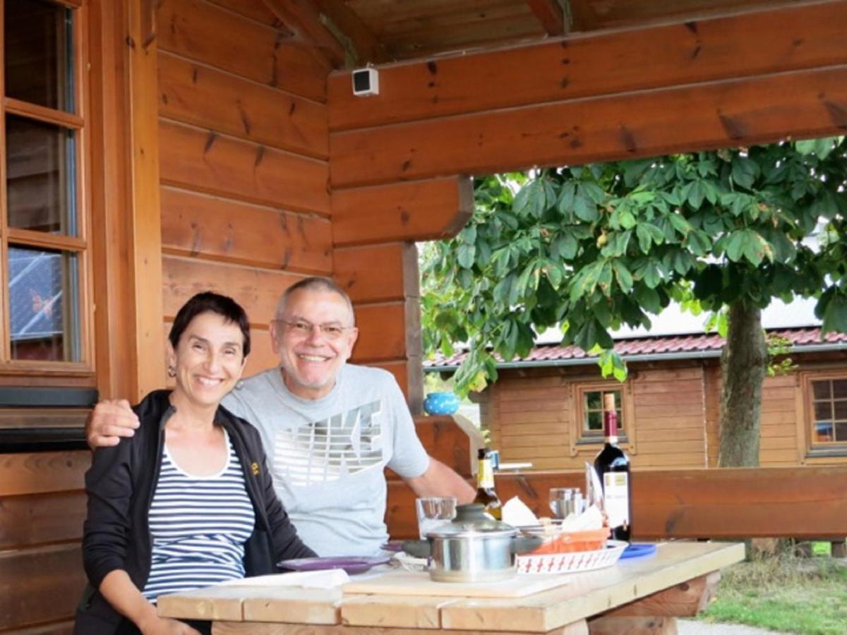 Ferienhof Pfeiffer Buchen  Exteriör bild